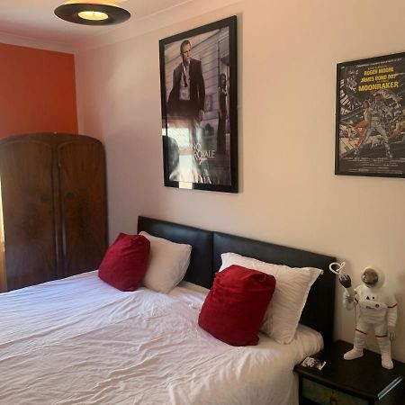Southsea Royale James Bond 3 Bed Cool Penthouse, Seafront Parking 朴次茅斯 外观 照片