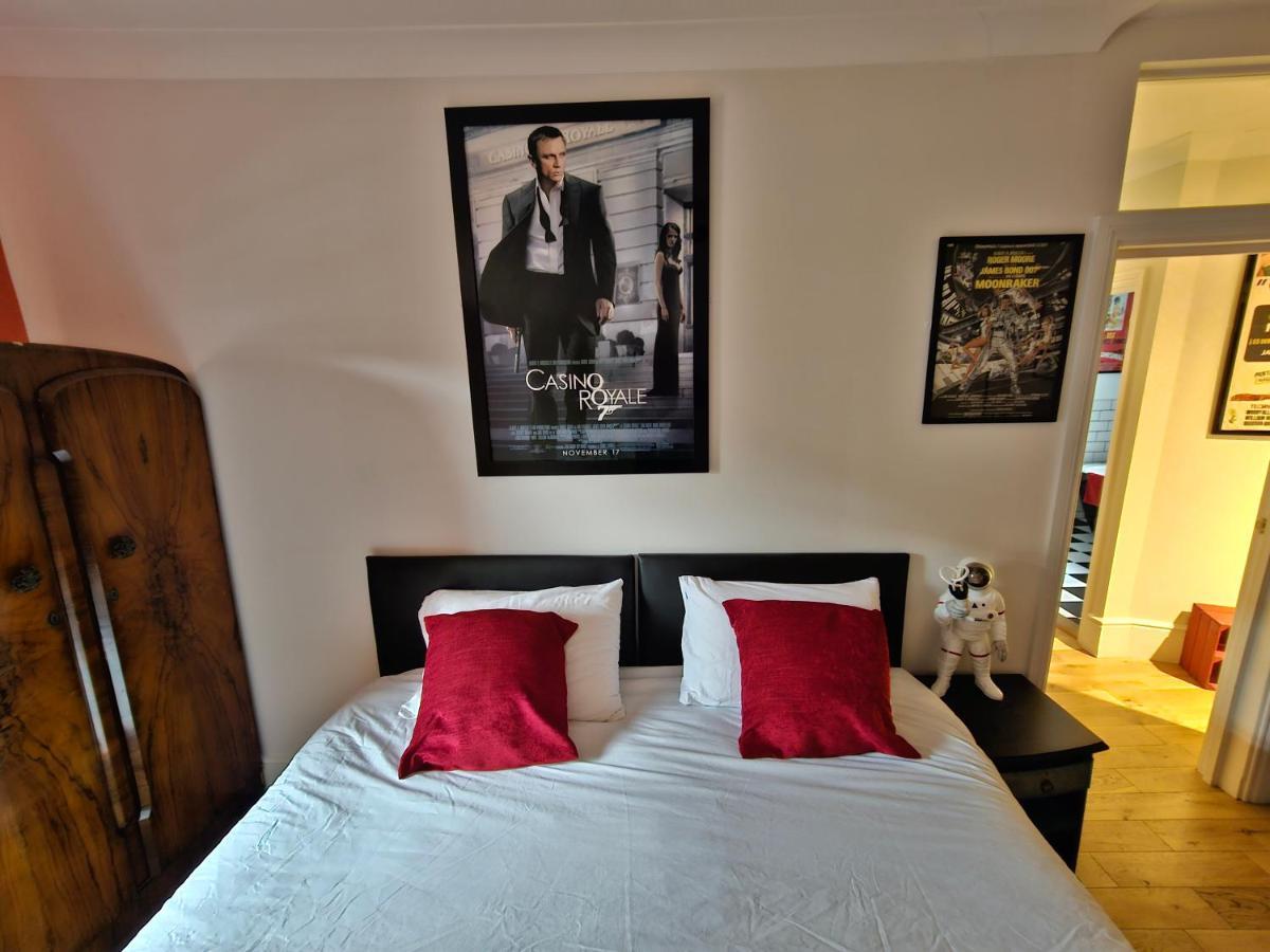 Southsea Royale James Bond 3 Bed Cool Penthouse, Seafront Parking 朴次茅斯 外观 照片