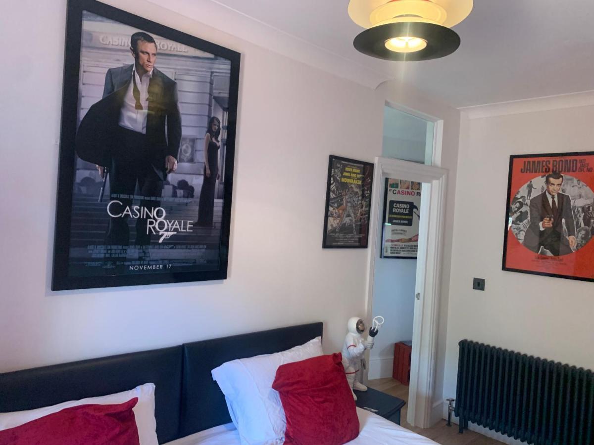 Southsea Royale James Bond 3 Bed Cool Penthouse, Seafront Parking 朴次茅斯 外观 照片